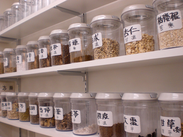 �戵���̊�����